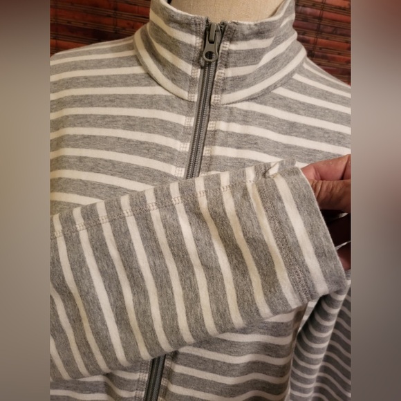 Gray and White Striped Zip-Up Jacket - Picture 4 of 6